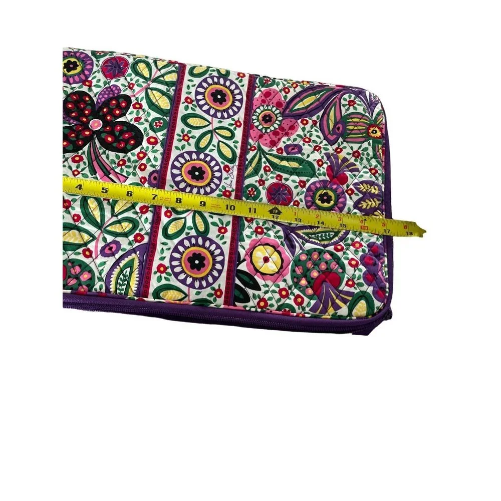 NWT VERA BRADLEY Viva La Vera Padded Laptop Sleeve Case very good condition